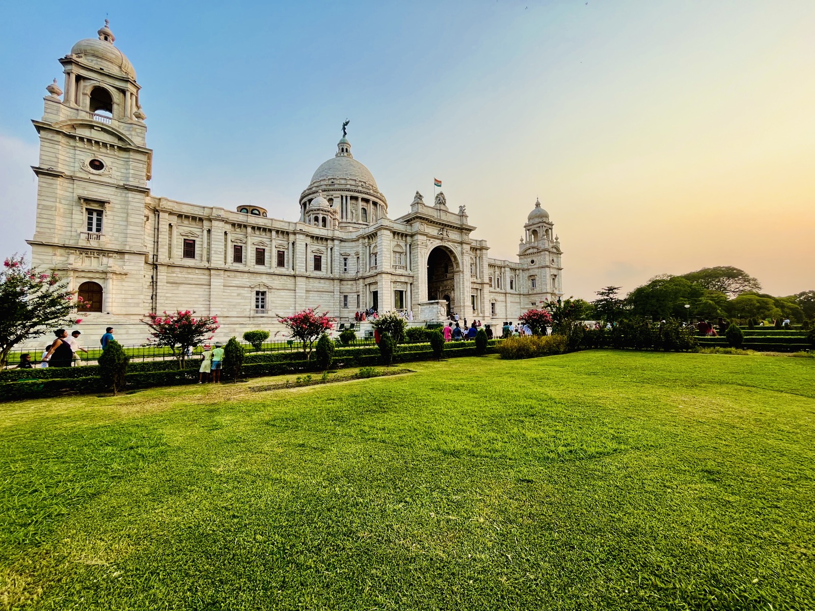 Victoria Memorial Sunset Glow